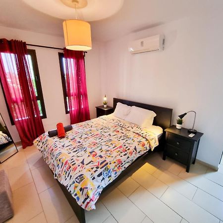 Light House Apartment Larnaca Exterior photo